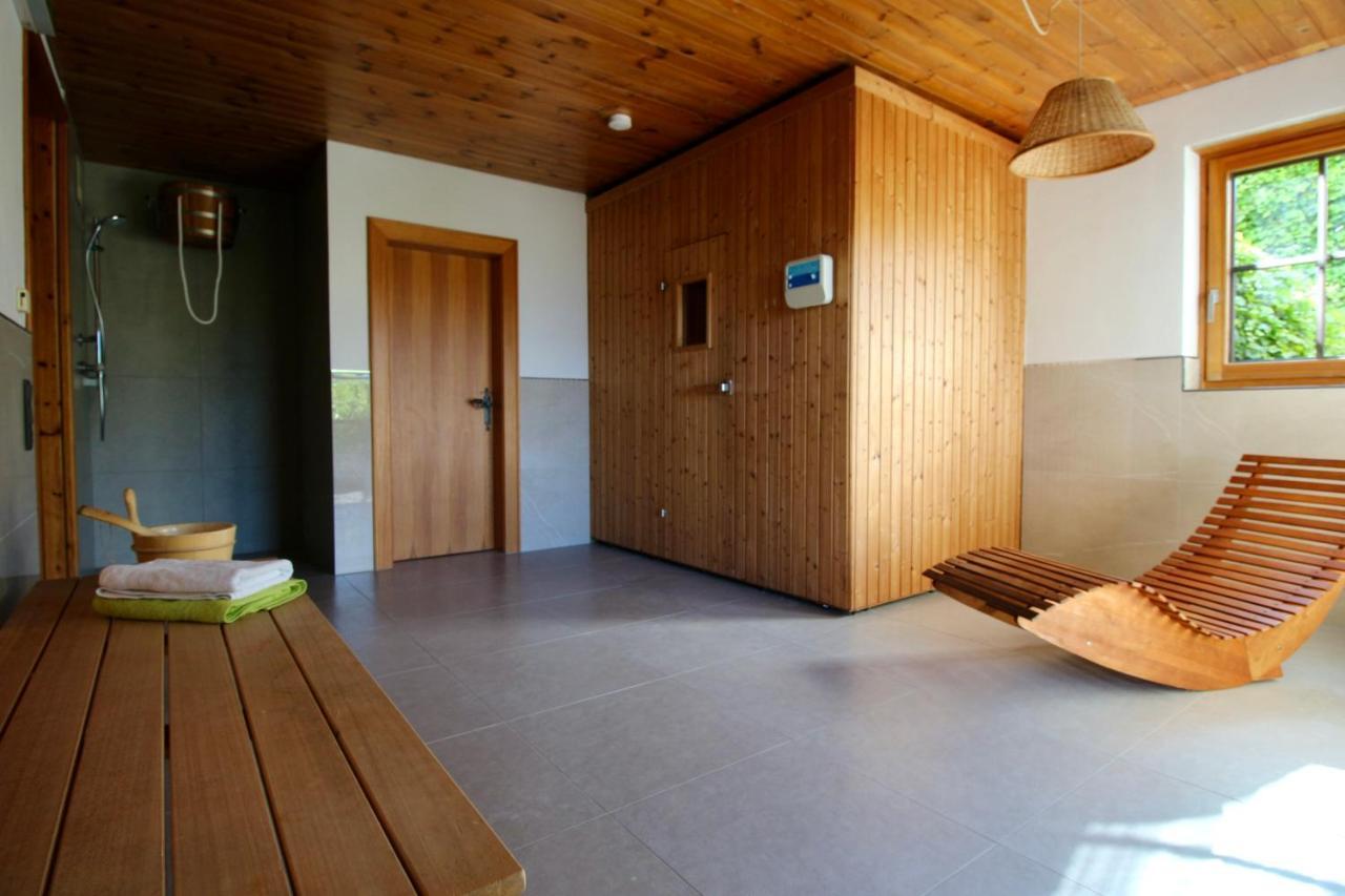Sun Apartments - With Dolomiten Panorama Лиенц Екстериор снимка