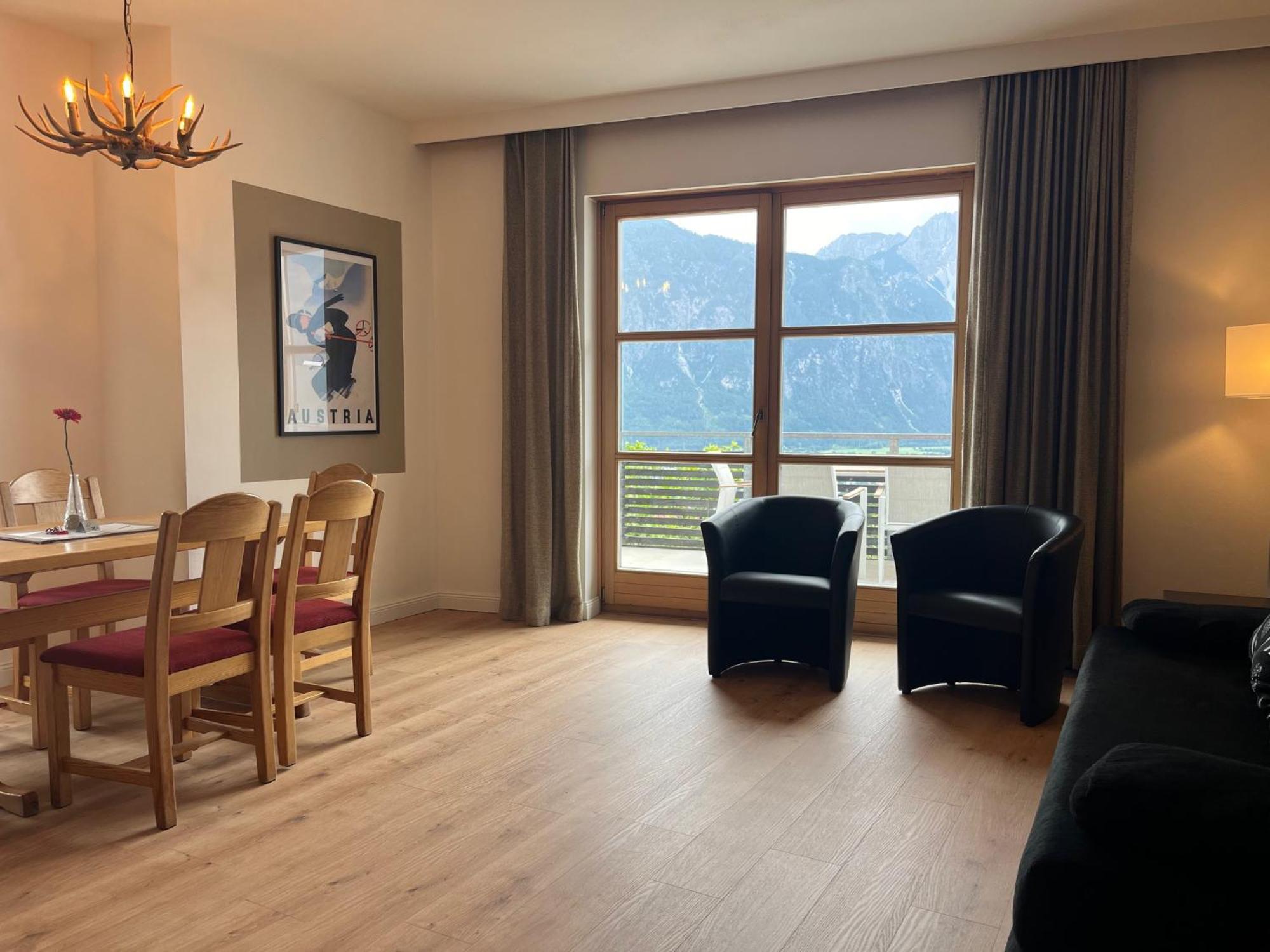 Sun Apartments - With Dolomiten Panorama Лиенц Екстериор снимка
