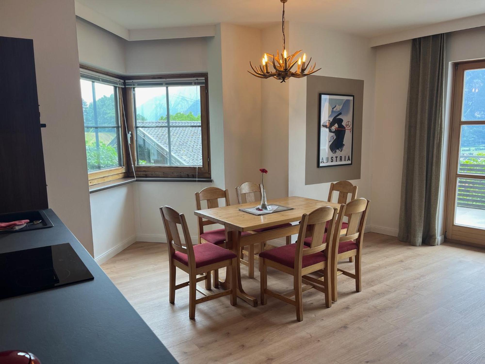 Sun Apartments - With Dolomiten Panorama Лиенц Екстериор снимка