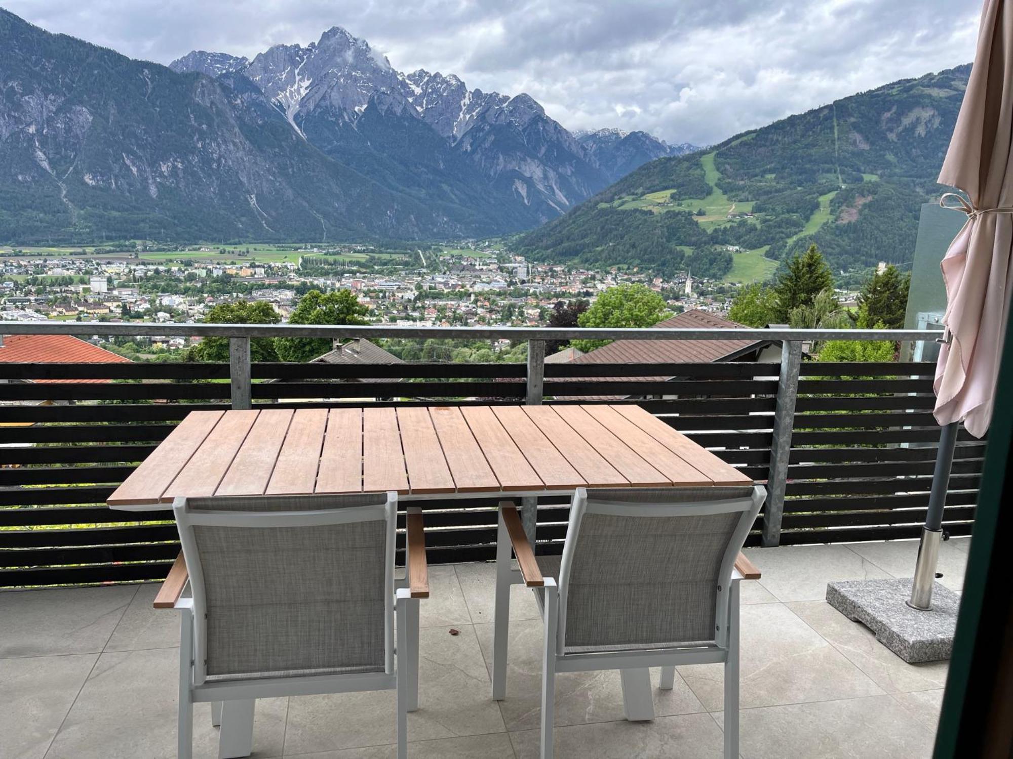 Sun Apartments - With Dolomiten Panorama Лиенц Екстериор снимка