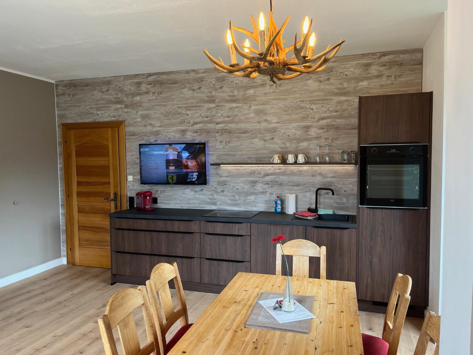 Sun Apartments - With Dolomiten Panorama Лиенц Екстериор снимка