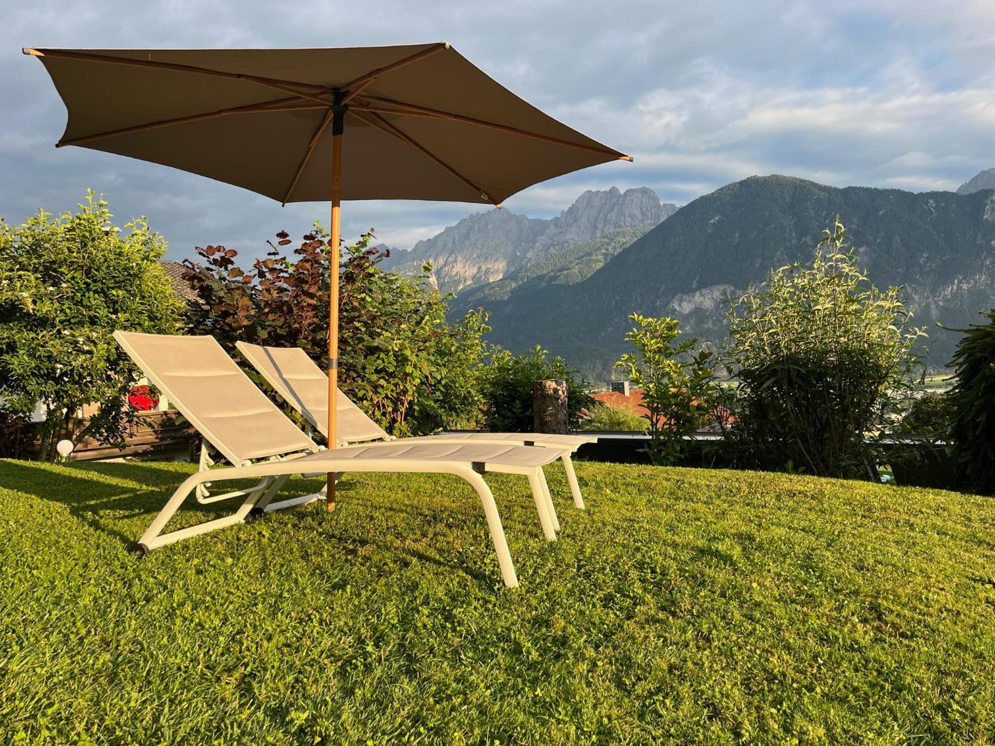 Sun Apartments - With Dolomiten Panorama Лиенц Екстериор снимка